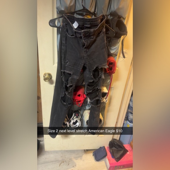 Jeans - Picture 12 of 16